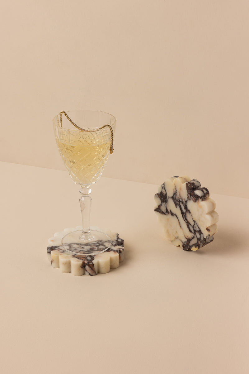 Scallop Coaster (Calacatta Viola)